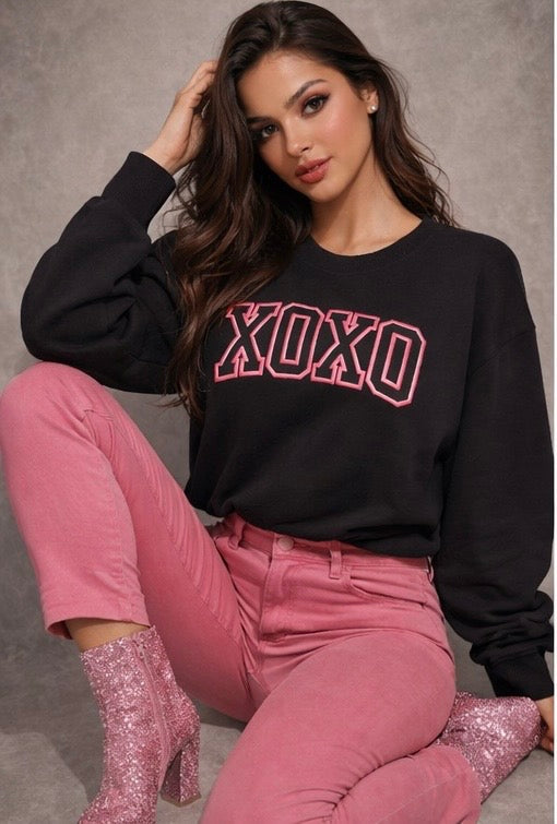 Embroidered XOXO Sweatshirt give for girlfriend wife friend